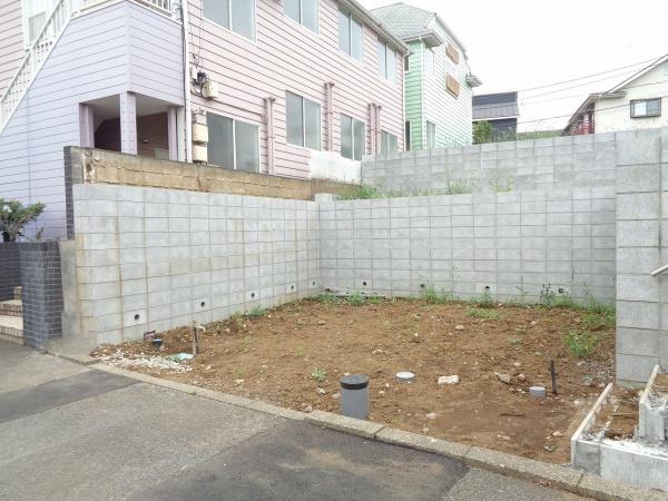 秦野市鶴巻南４丁目の土地