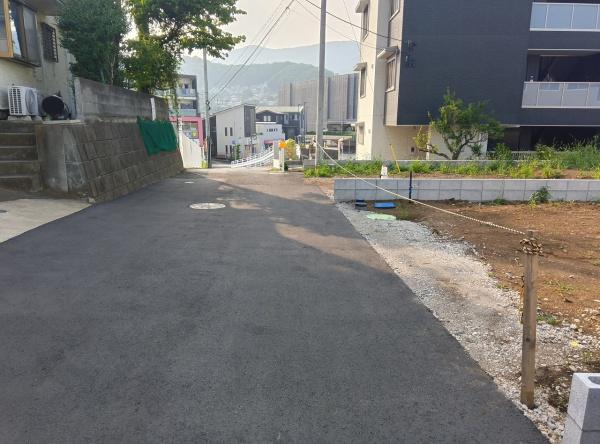 秦野市鶴巻南４丁目の土地