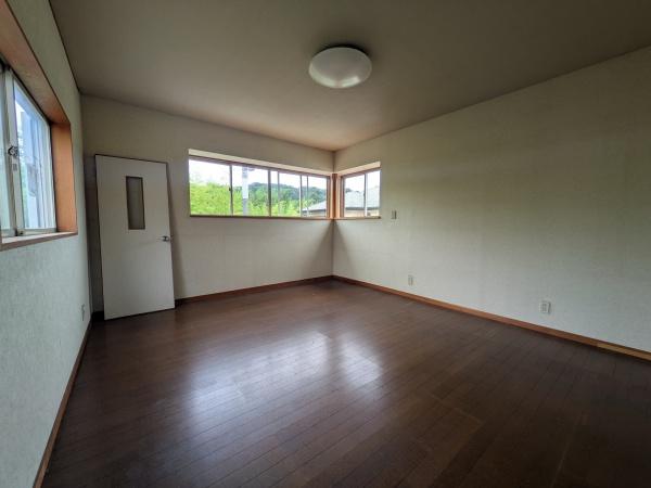 秦野市今泉の中古一戸建て