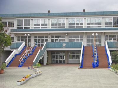 小田原市清水新田の中古一戸建て(小田原市立富水小学校)