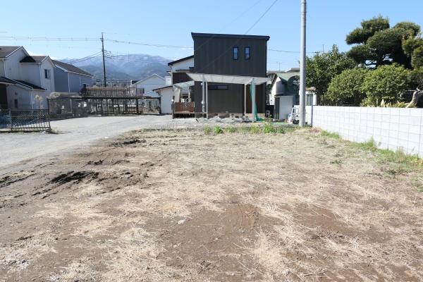 南足柄市塚原の土地
