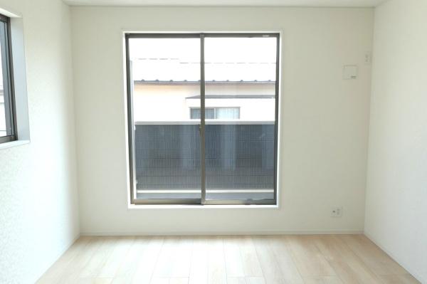 平塚市菫平の新築一戸建
