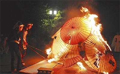 小田原市別堀の土地(曽我の傘焼まつり)