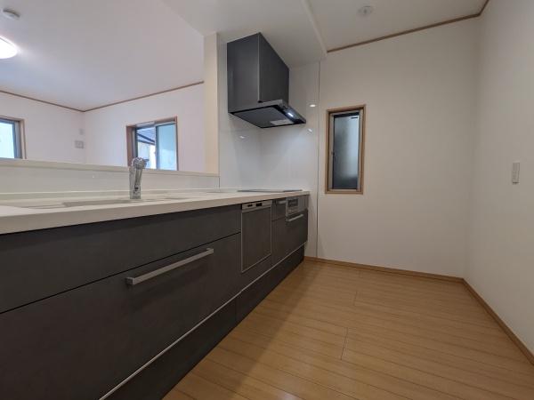 秦野市曽屋の中古一戸建て