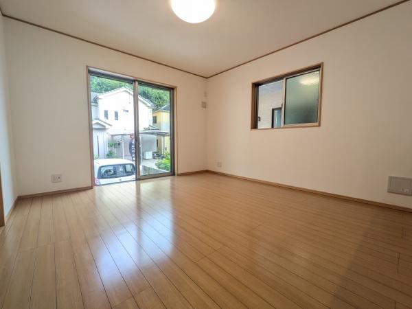 秦野市曽屋の中古一戸建て
