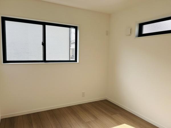小田原市扇町２丁目の新築一戸建