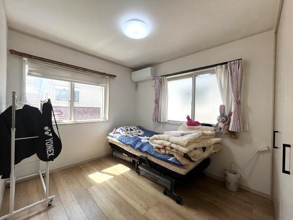 平塚市西真土３丁目の中古一戸建て