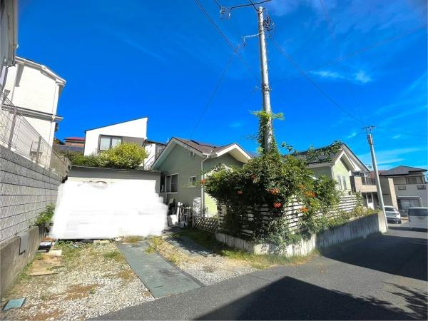 平塚市万田３丁目の中古一戸建