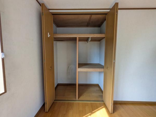 平塚市中原２丁目の中古一戸建て