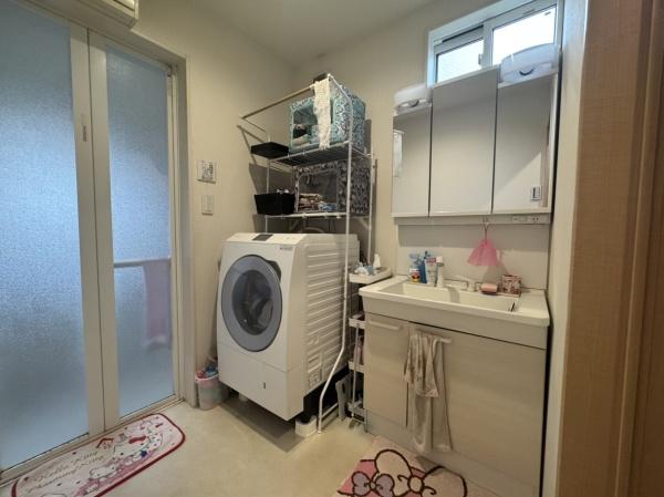 秦野市平沢の中古一戸建て