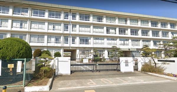 平塚パークサイドダイヤモンドマンション(平塚市立大住中学校)