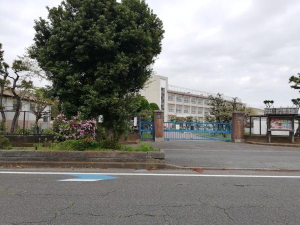 平塚市幸町の新築一戸建(平塚市立港小学校)