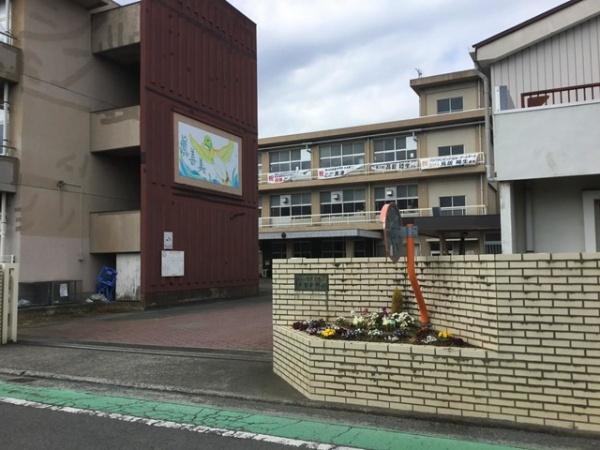 小田原市前川の土地(小田原市立下府中小学校)