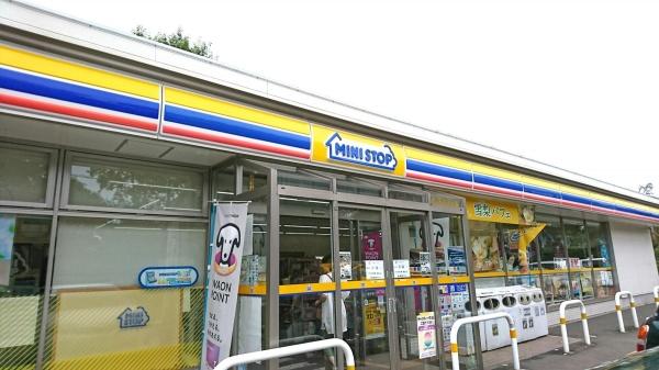 伊東市八幡野の中古一戸建て(ミニストップ伊東富戸店)