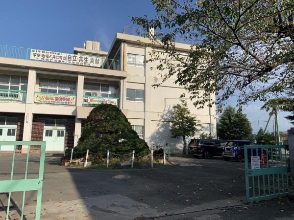 南足柄市塚原の新築一戸建(南足柄市立岡本中学校)