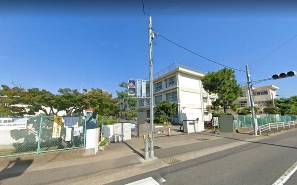 平塚市入野の中古一戸建て(平塚市立金田小学校)