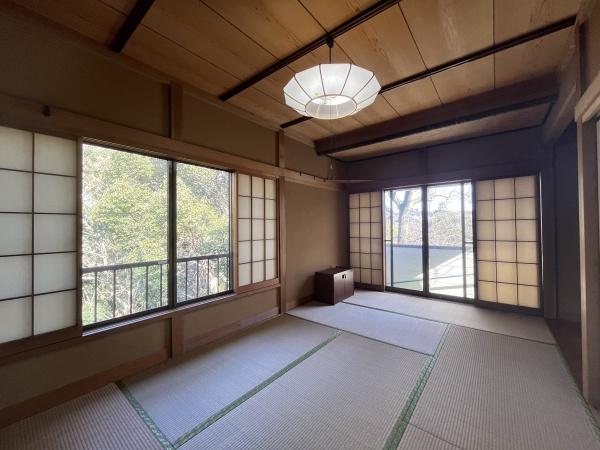 足柄下郡湯河原町鍛冶屋の中古一戸建て