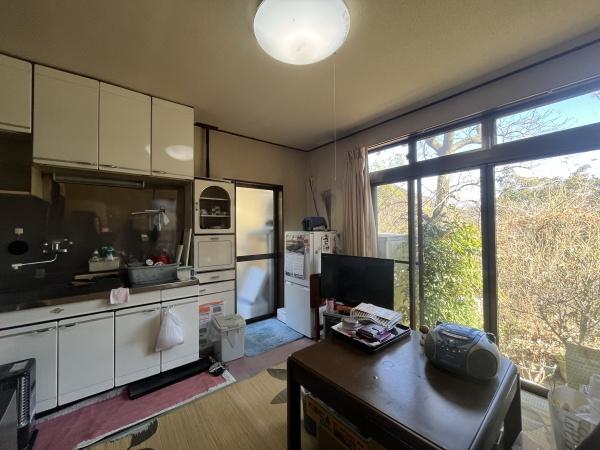 足柄下郡湯河原町鍛冶屋の中古一戸建