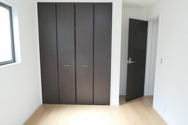 平塚市東真土４丁目の中古一戸建て