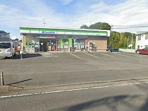 平塚市岡崎の中古一戸建て(ファミリーマート平塚おかざき店)