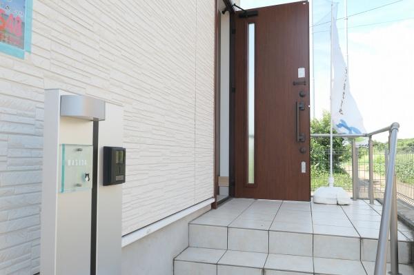 平塚市岡崎の中古一戸建て