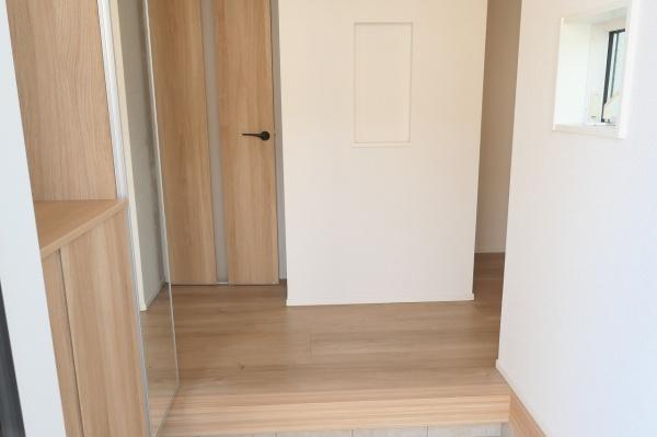 平塚市岡崎の中古一戸建て