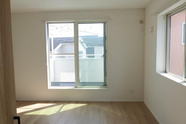 平塚市岡崎の中古一戸建て