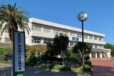 伊東市吉田の中古一戸建て(伊東市立南中学校)