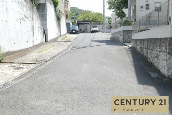 平塚市万田２丁目の中古一戸建て