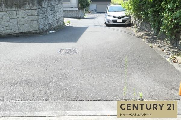 平塚市万田２丁目の中古一戸建て