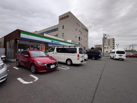 平塚市西真土１丁目の中古一戸建て(ファミリーマート平塚真土店)