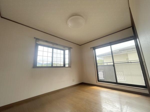 秦野市東田原の中古一戸建て
