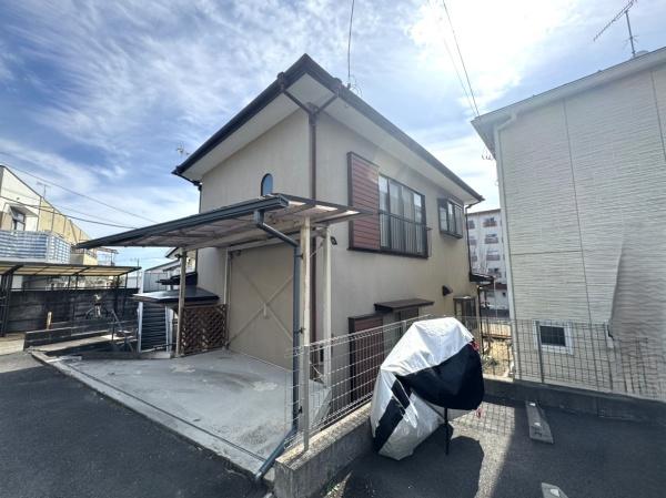 秦野市鶴巻南２丁目の中古一戸建て