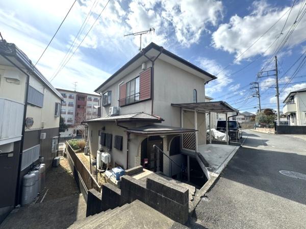 秦野市鶴巻南２丁目の中古一戸建て