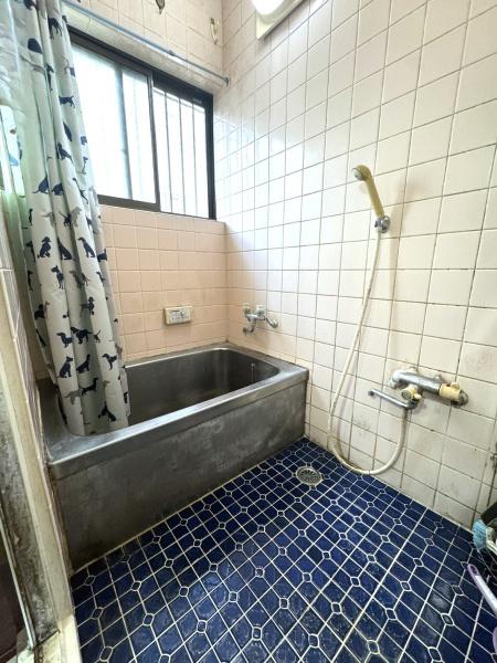 秦野市鶴巻南２丁目の中古一戸建
