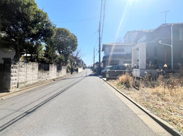 中郡二宮町百合が丘３丁目の土地