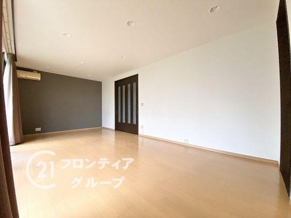 枚方市翠香園町の中古一戸建て