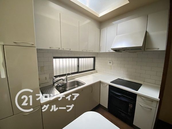 枚方市翠香園町の中古一戸建て