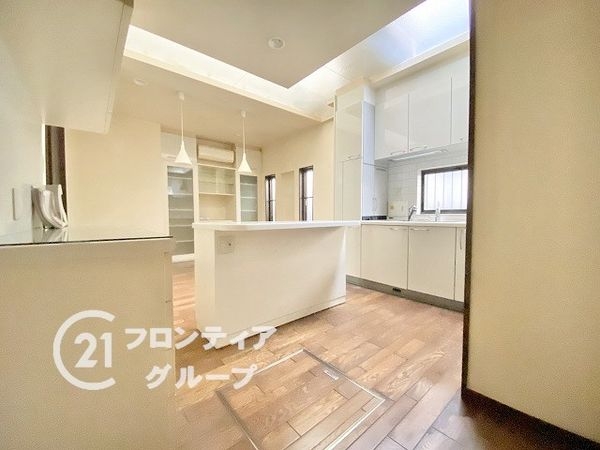 枚方市翠香園町の中古一戸建て