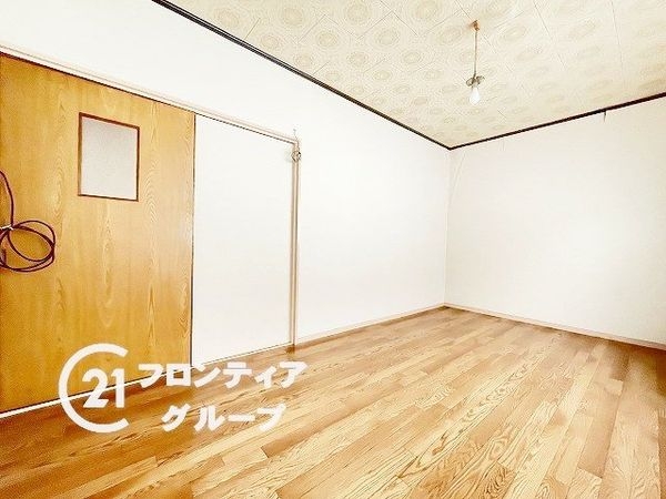 寝屋川市緑町の中古一戸建て