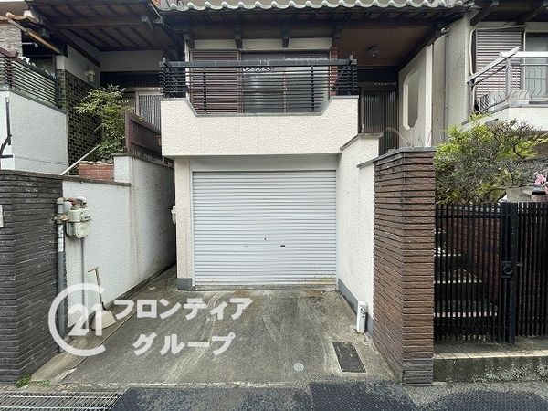 寝屋川市緑町の中古一戸建て