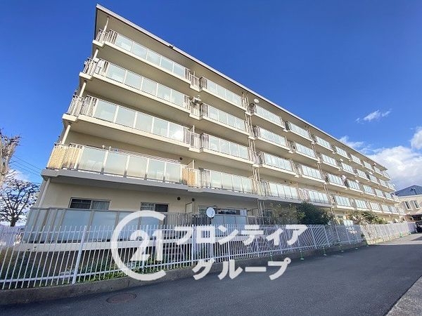 オリーブハイツ枚方長尾　１号棟　中古マンション