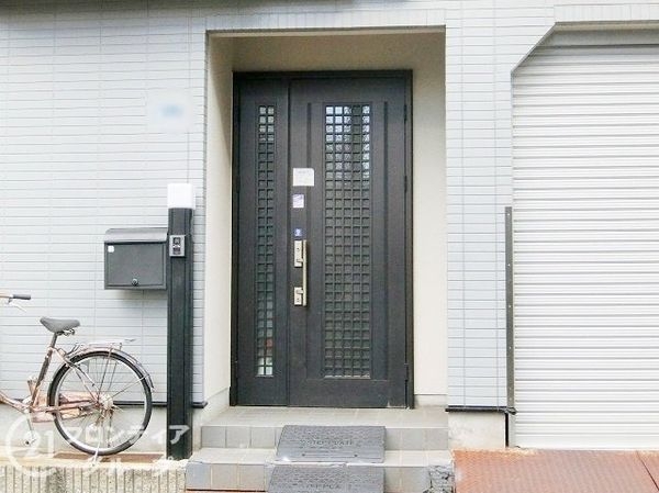 寝屋川市高柳５丁目の中古一戸建て