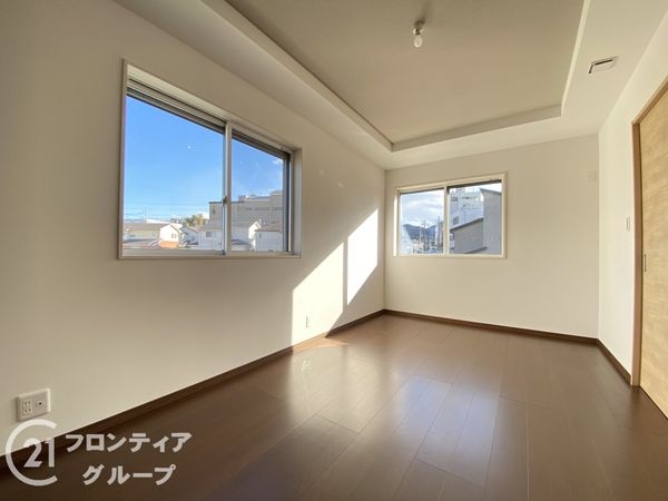 枚方市津田北町２丁目　新築一戸建て　２５号棟
