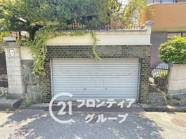 寝屋川市太秦緑が丘の中古一戸建て
