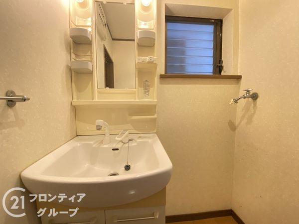 交野市郡津１丁目の中古一戸建て