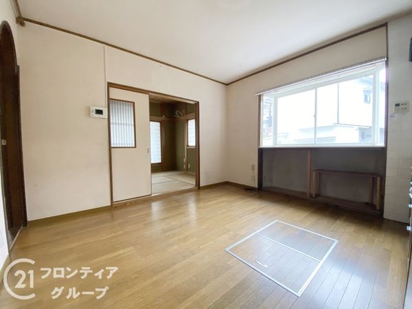 枚方市東香里元町の中古一戸建て