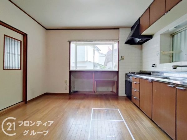 枚方市東香里元町の中古一戸建て