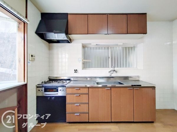 枚方市東香里元町の中古一戸建て