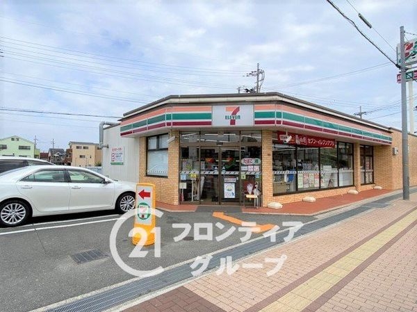 枚方市松丘町の中古一戸建て(セブンイレブン枚方中宮山戸町店)